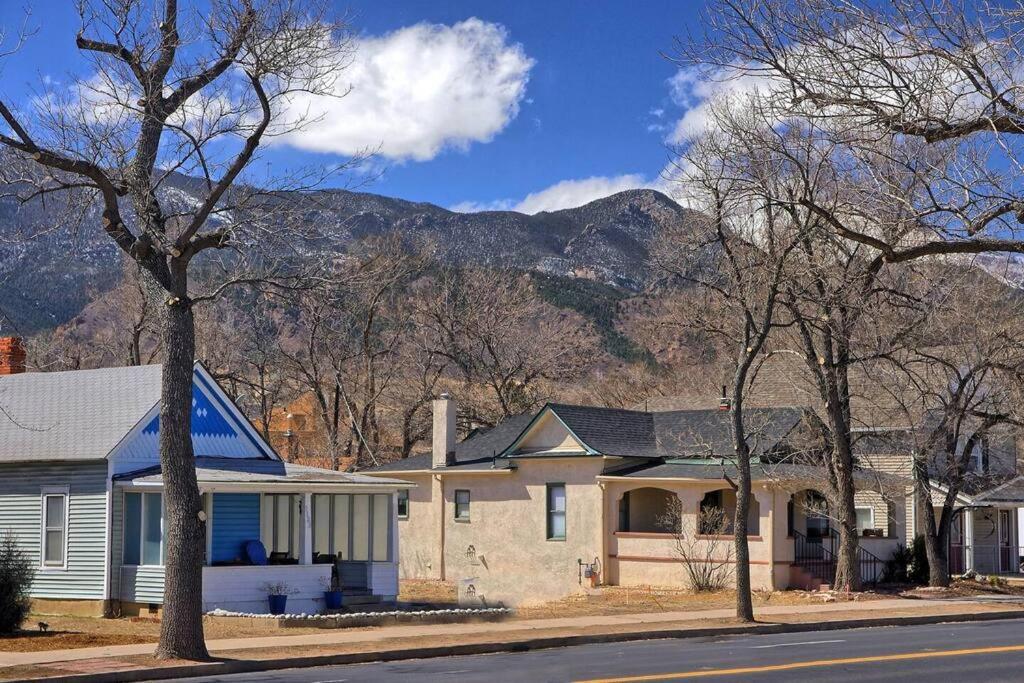 Historic Home W/Pikes Peak Views Колорадо Спрингс Екстериор снимка
